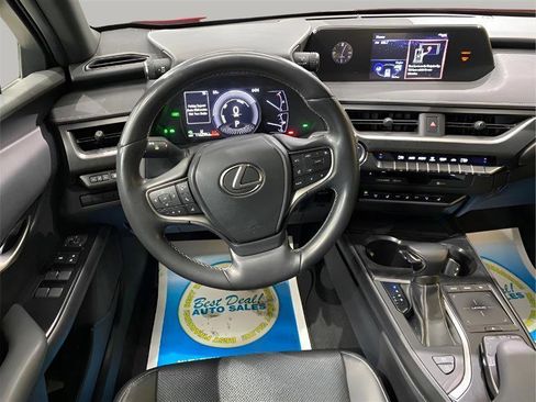 Used 2019 Lexus UX 250h w/ Premium Package AWD/4WD image 18