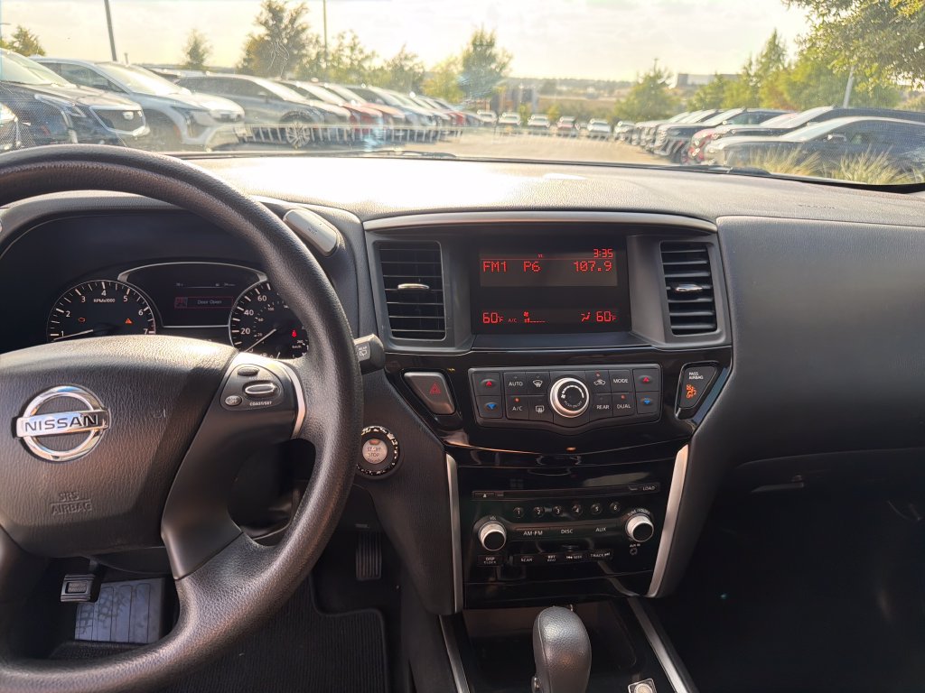 Used 2015 Nissan Pathfinder S FWD image 20