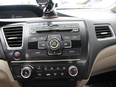 Used 2013 Honda Civic LX image 23