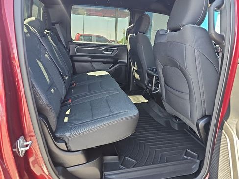 Used 2022 RAM 1500 Big Horn AWD/4WD image 11