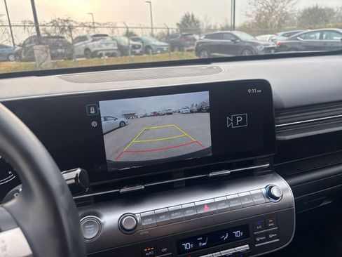 Used 2025 Hyundai Kona SEL image 25