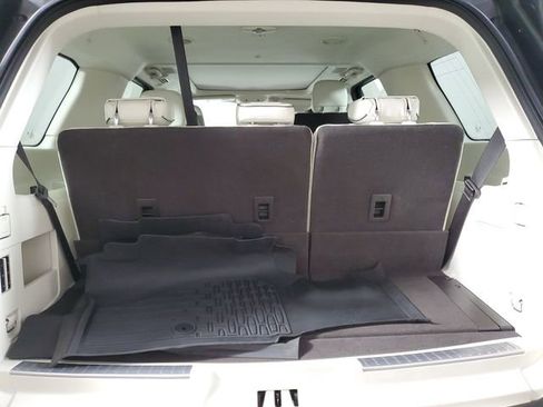 Used 2024 Lincoln Navigator Black Label image 6