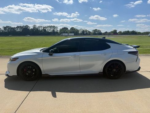 Used 2022 Toyota Camry TRD w/ TRD Package w/JBL Audio FWD image 6