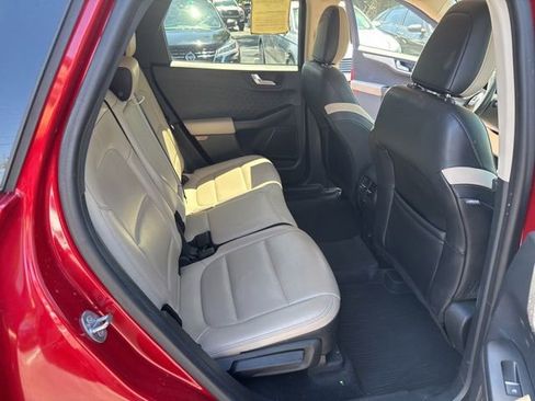 Certified 2020 Ford Escape SE Sport AWD/4WD image 18