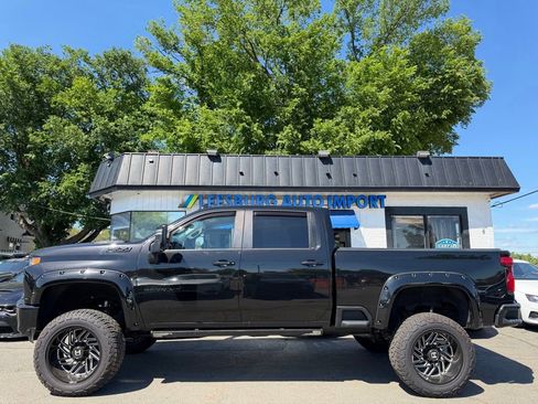 Used 2021 Chevrolet Silverado 2500 LTZ w/ Carhartt Edition AWD/4WD image 8