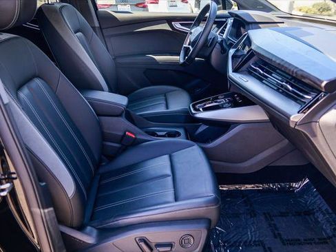 Certified 2023 Audi Q4 e-tron Premium Plus w/ Premium Plus RWD image 19