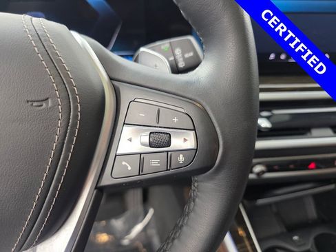Certified 2024 BMW X5 xDrive50e w/ Premium Package image 20