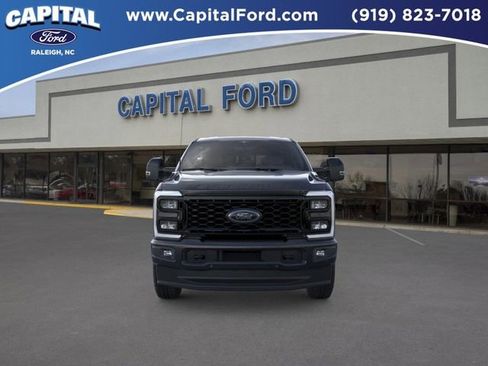 New 2026 Ford F250 Lariat w/ Black Appearance Package AWD/4WD image 6