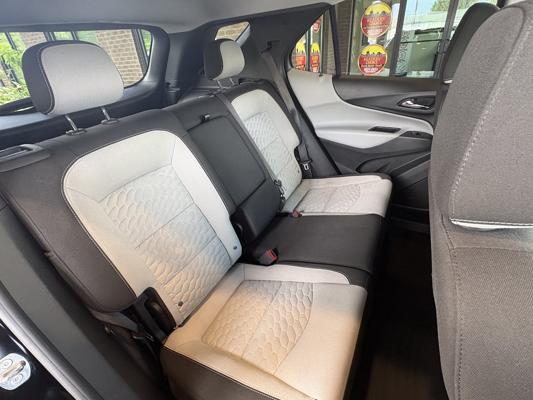 Used 2021 Chevrolet Equinox LS w/ LS Convenience Package FWD image 28