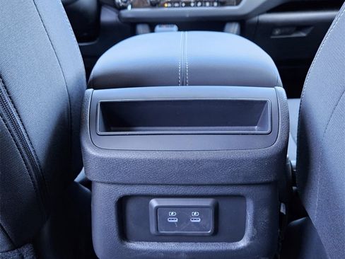 New 2026 Nissan Pathfinder SV image 16