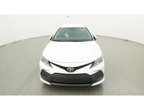 Used 2023 Toyota Camry LE image 16