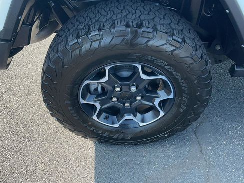Used 2022 Jeep Wrangler Unlimited Rubicon 4xe w/ Steel Bumper Group AWD/4WD image 6