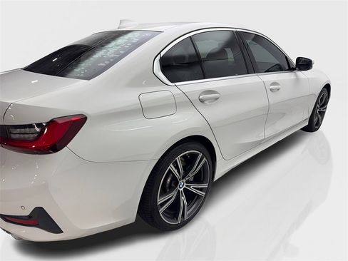 Used 2019 BMW 330i Sedan w/ Driving Assistance Package image 13