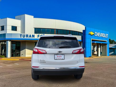 Used 2021 Chevrolet Equinox LT image 4