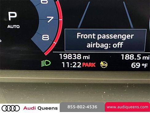 Used 2023 Audi Q3 2.0T Premium w/ Convenience Package image 26