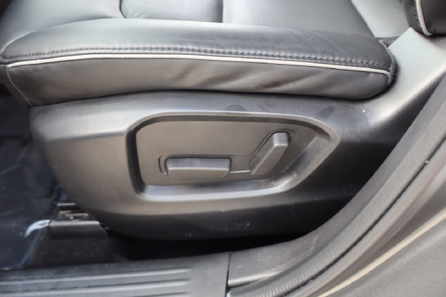 Used 2025 MAZDA CX-5 AWD 2.5 S w/ Select Package image 11