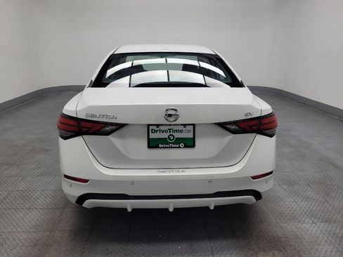 Used 2022 Nissan Sentra SV FWD image 6