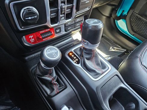 Used 2020 Jeep Wrangler Unlimited Rubicon AWD/4WD image 27