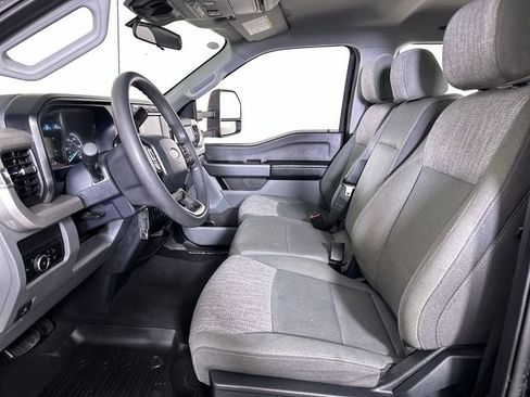 Used 2024 Ford F350 XLT image 20