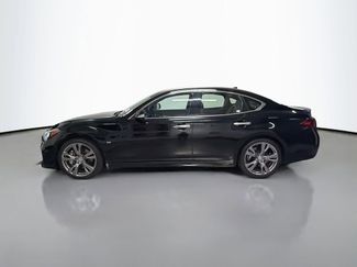 Used 2017 INFINITI Q70 5.6 w/ Sport Package RWD video 2