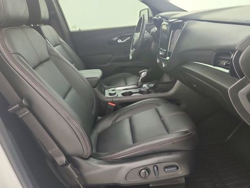 Used 2023 Chevrolet Traverse RS AWD/4WD image 33