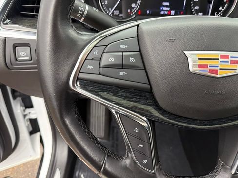 Used 2022 Cadillac XT5 Premium Luxury AWD/4WD image 13