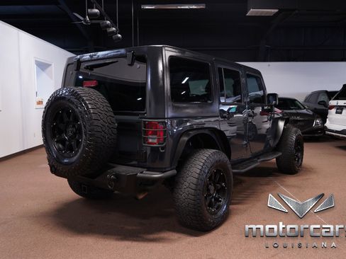 Used 2016 Jeep Wrangler Unlimited Sport w/ Quick Order Package 24S image 7