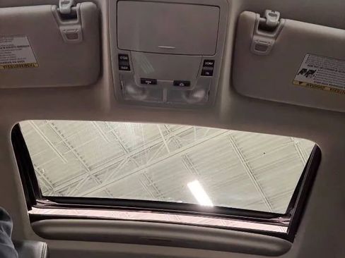 Used 2014 Toyota Avalon XLE Touring image 30