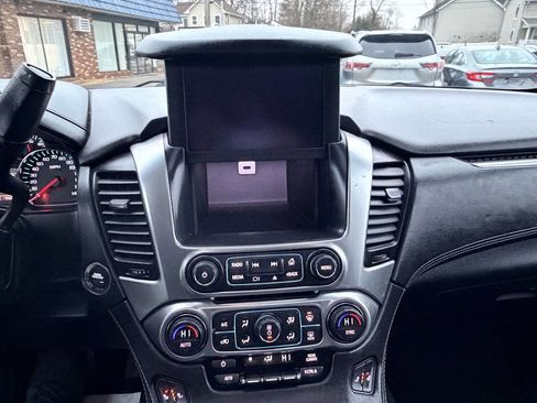 Used 2016 Chevrolet Suburban LT image 66