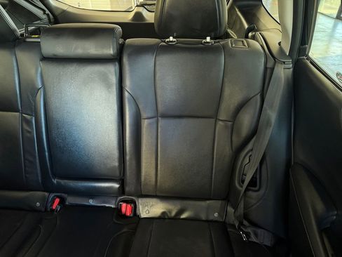 Certified 2025 Subaru Outback Limited AWD/4WD image 19