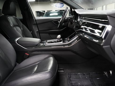Used 2021 Audi Q7 3.0T Premium Plus w/ Executive Package AWD/4WD image 32