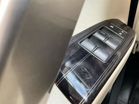 Used 2021 Lexus GX 460 Premium AWD/4WD image 18