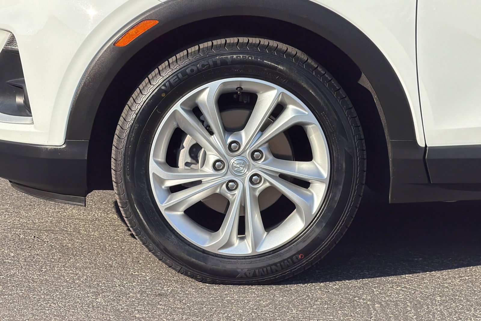 Used 2023 Buick Encore GX Preferred w/ Cold Weather Comfort Package FWD image 30