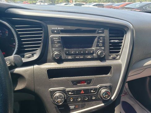 Used 2013 Kia Optima LX image 8