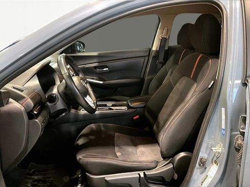 Used 2024 Nissan Sentra SR w/ Trunk Package image 24