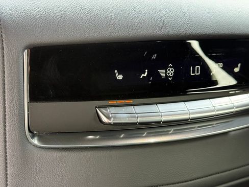 Used 2024 Cadillac Escalade Sport w/ LPO, ONYX Package AWD/4WD image 42