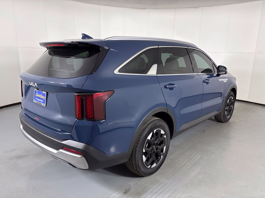 New 2026 Kia Sorento S w/ S Panoramic Sunroof Package FWD image 8