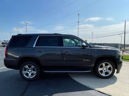 Used 2018 Chevrolet Tahoe Premier AWD/4WD image 8