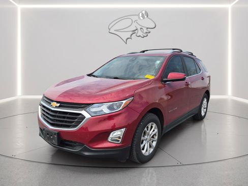 Used 2021 Chevrolet Equinox LT image 1