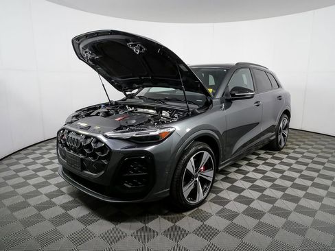 New 2026 Audi SQ5 Premium Plus image 35