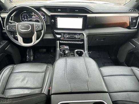 Used 2024 GMC Sierra 1500 Denali w/ Denali Reserve Package image 16