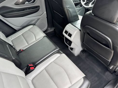 Used 2019 GMC Terrain SLT w/ Preferred Package AWD/4WD image 30