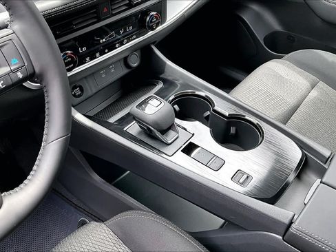 New 2026 Nissan Rogue SV FWD image 7