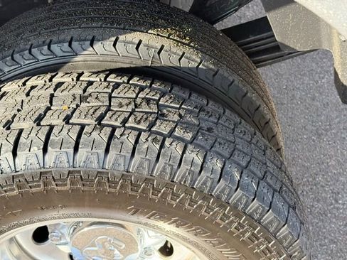 Used 2024 RAM 3500 Big Horn w/ Sport Appearance Package image 32