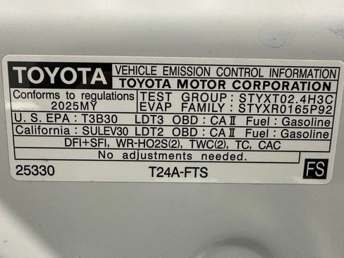 Used 2025 Toyota 4Runner TRD Off-Road image 68