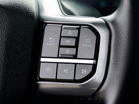 Used 2025 Ford F150 Lariat AWD/4WD image 35