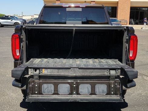 Used 2020 GMC Sierra 1500 SLT AWD/4WD image 11