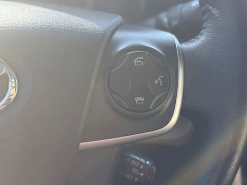 Used 2012 Toyota Camry XLE image 7