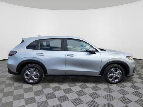 New 2026 Honda HR-V LX image 6