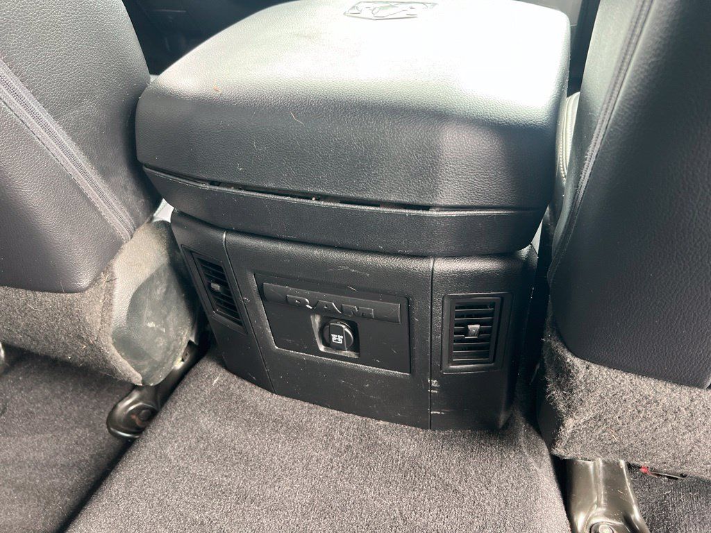 Used 2018 RAM 1500 Sport w/ Convenience Group AWD/4WD image 17